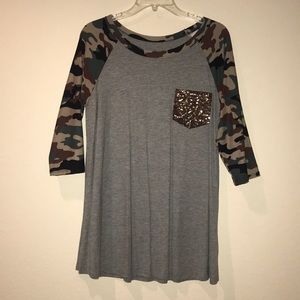 3/4 sleeved Camo Top